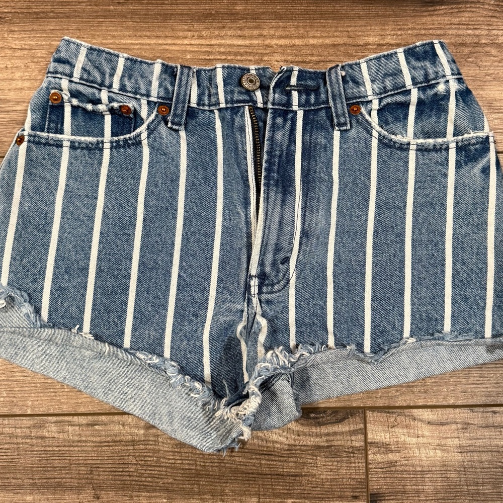 Women’s Abercrombie & Fitch, Annie High Rise Shorts